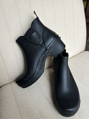 Dansko Rosa Chelsea Rain Boot Black